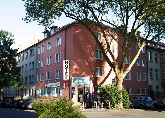 Stadt-gut-Hotel Rheinischer Hof