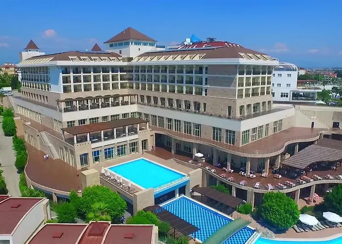 Horus Paradise Resort Side