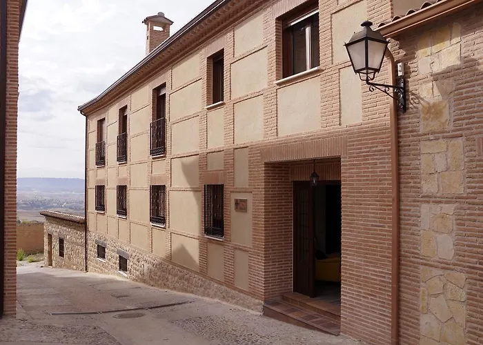 Hostal Casas De Valois Hita con Piscina