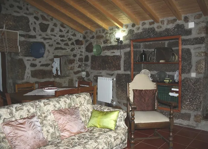 O privado Casa De Pedra Vila Viseu