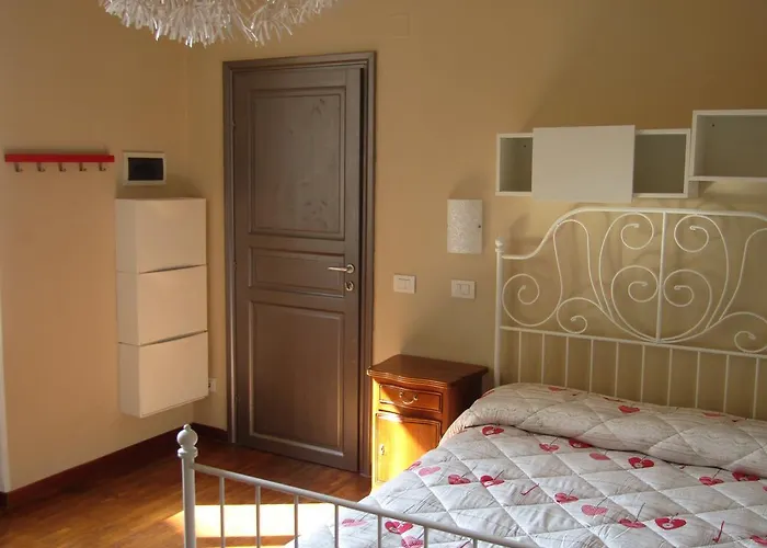 La Spezia Hotel With Private Jacuzzi