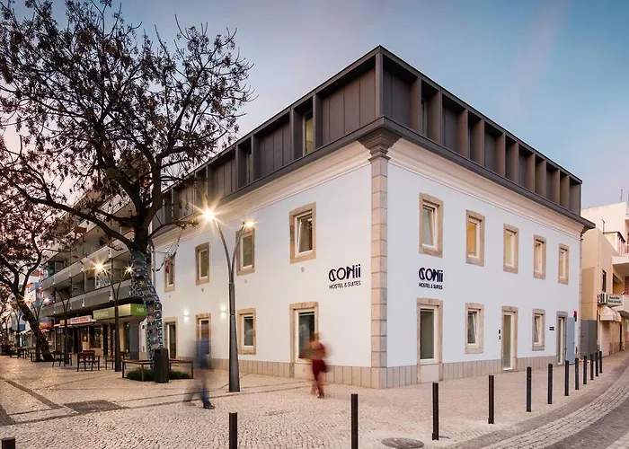 Hostel Conii & Suites Algarve Quarteira