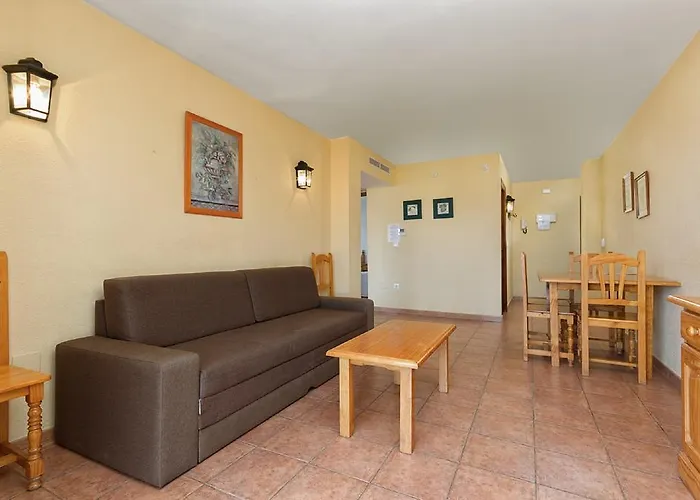 Boutique Apartamentos Embajador Fuengirola