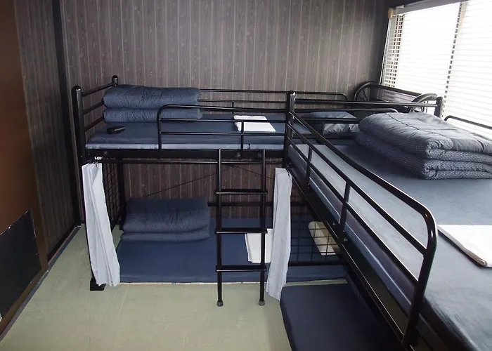 International Guesthouse Azure Narita