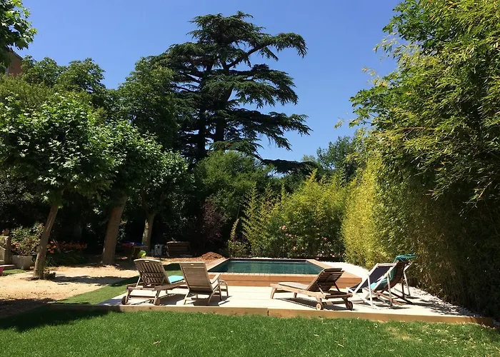Hotel Domaine Saint Dominique à Seillons-Source-d'Argens
