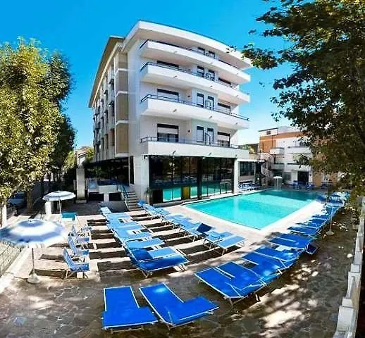 Hotel Queen Mary Cattolica acceptant les animaux