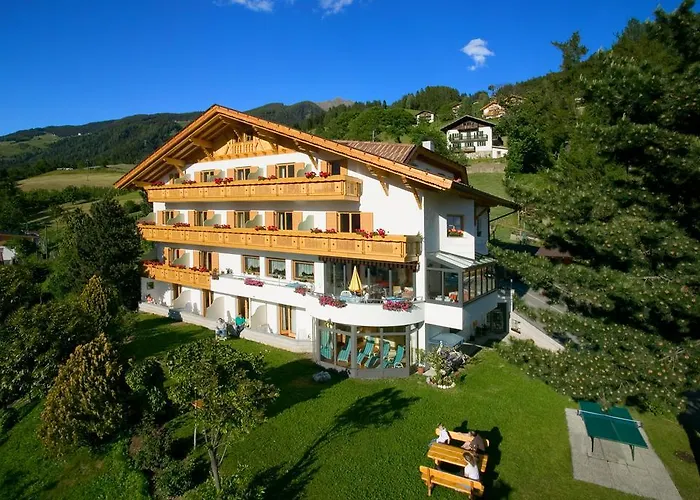 Hotel Garni Alpenhof Schenna