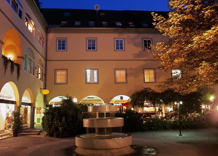Hotel Goldener Brunnen