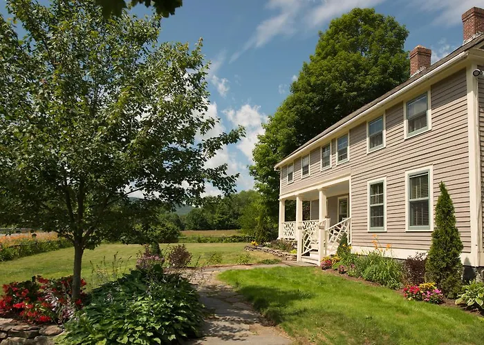 Pet friendly Deer Brook Inn Woodstock