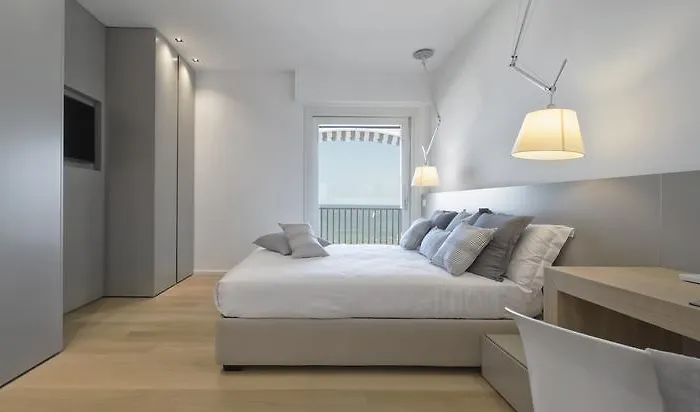 Luxury Suites Collection - Milano 33 Riccione