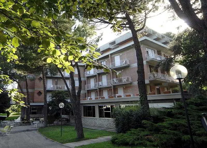 Hotel Raffaello Chianciano Terme - un hotel a 4 stelle 