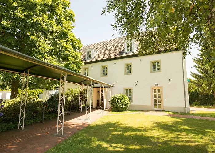 Hotel Gut Grossrotter Hof Keulen met golfbaan