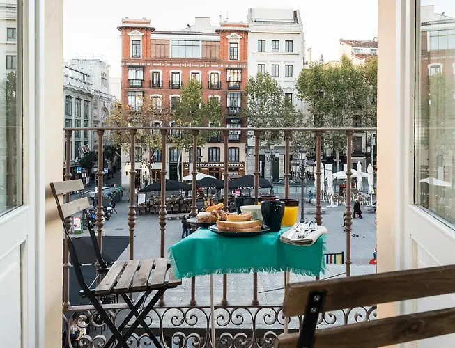 Appartamento Plaza Santa Ana Madrid