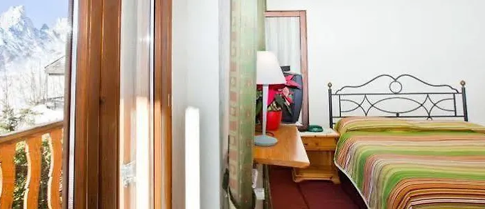 Hotel Chalet Joli Courmayeur