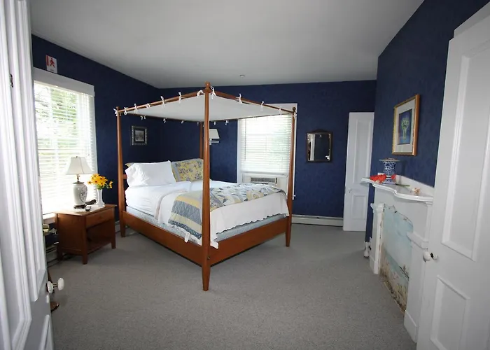 Langworthy Farm Bed & Breakfast Bed & Breakfast Westerly