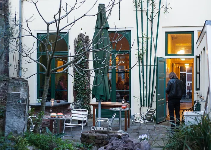 Utrecht Hostels