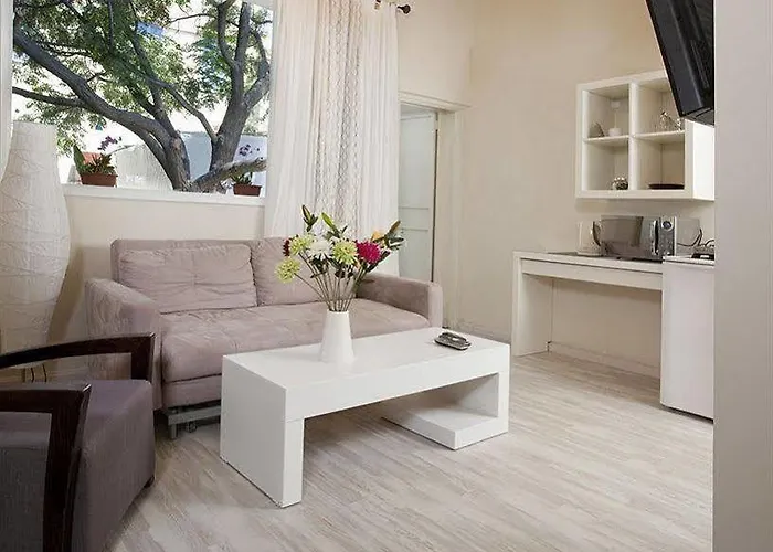 Levy - Neve Tzedek
