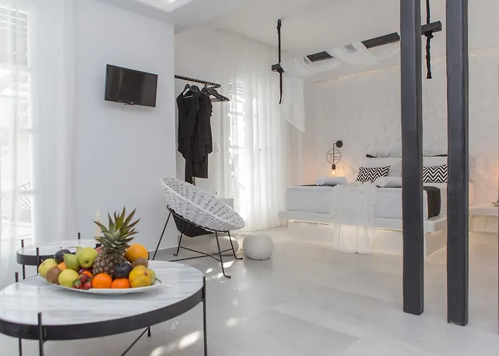 Studios Panos Naxos City
