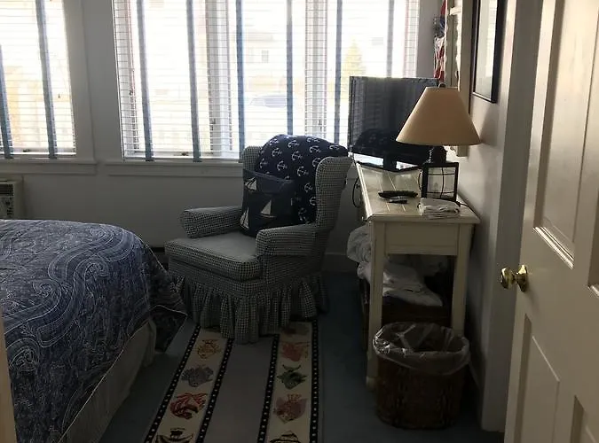 Topsides Bed & Breakfast Wolfeboro