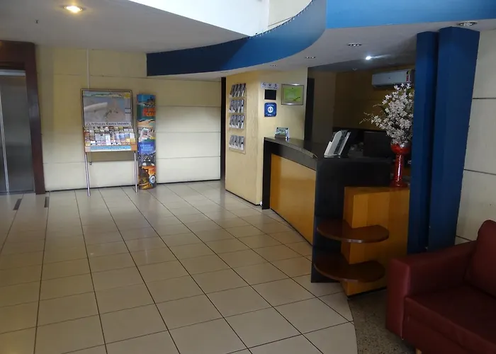 Apartamento Em Andar Alto Com Vista Mar Meireles Fortaleza 