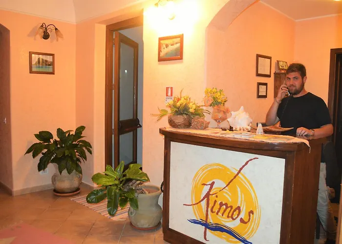 Bed and Breakfast Kimos San Vito Lo Capo Con una pista da Golf