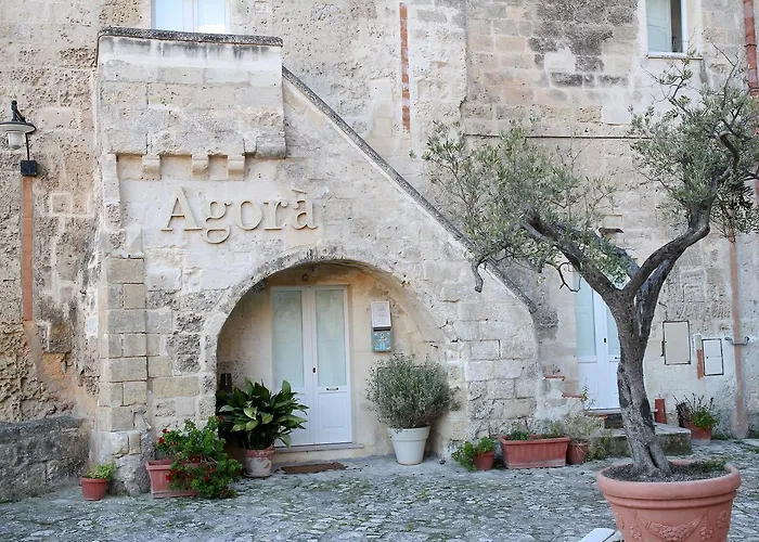 Agorà nei sassi
