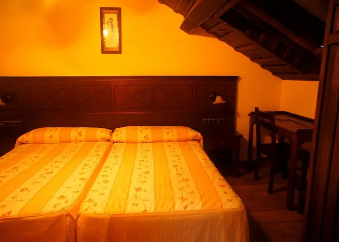 Hotel Mirador Da Ribeira Viana do Bolo