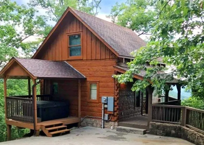 Love Shack Pigeon Forge with Pool