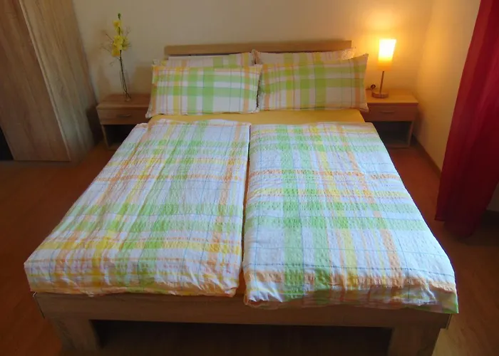 Hotel Gasthaus Rebstock Alken