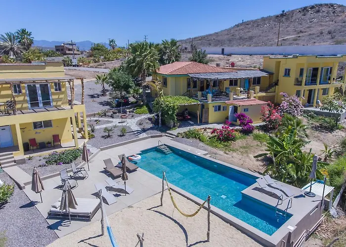 Casa Flores Casitas Todos Santos