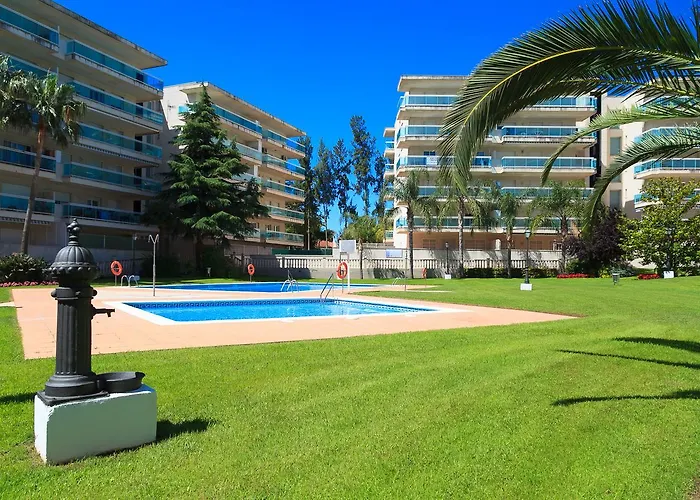 Uhc Village Park Apartments Salou