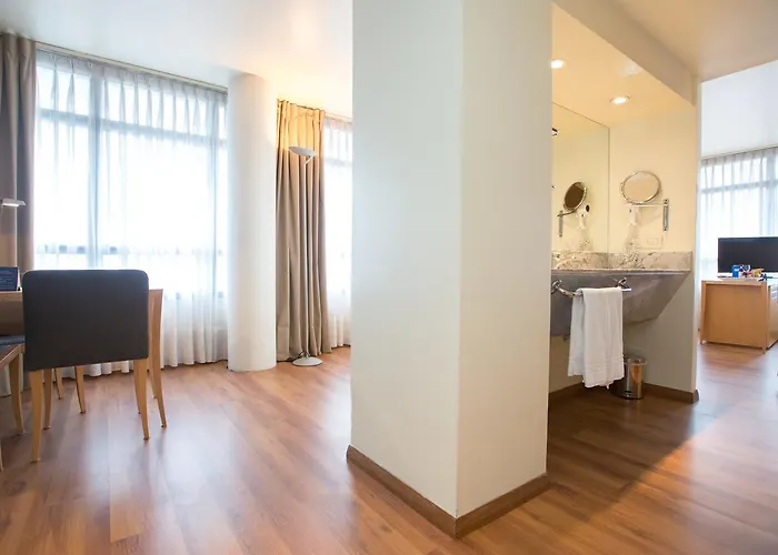 Boutique Tryp Montevideo Hotel