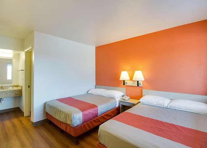 Motel 6-Phoenix, Az - East