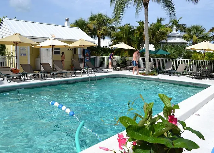 Lemon Tree Inn North North Naples