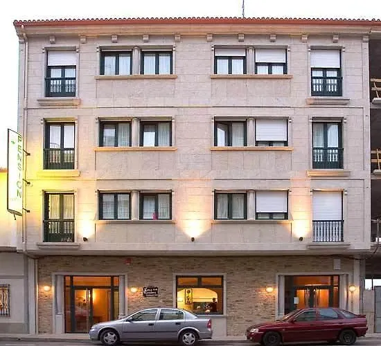Hostal Restaurante Teodora Arzúa