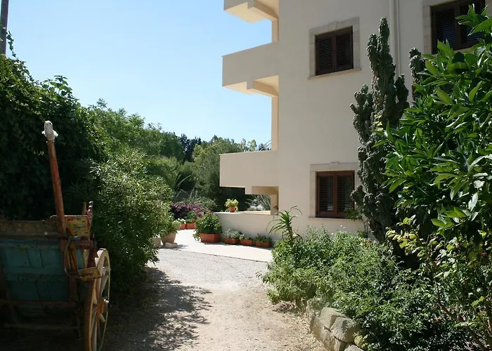 Hotel Villa Mokarta Salemi