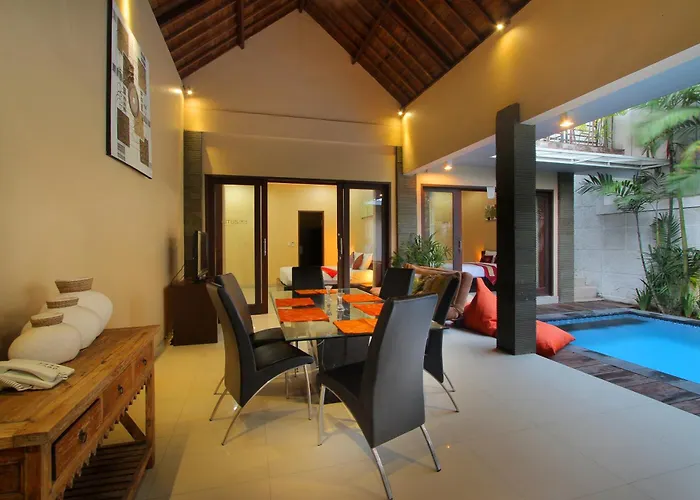Hotel Lotus Tirta Seminyak