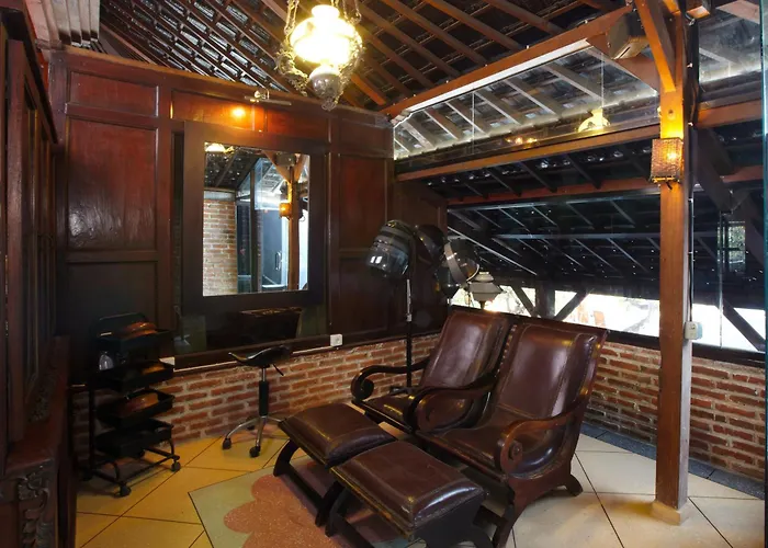 Putu Bali Villa & Spa Seminyak avec Piscine