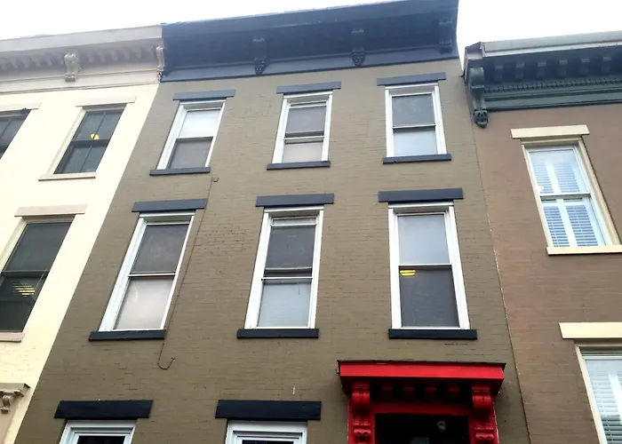 Dc International Hostel 2