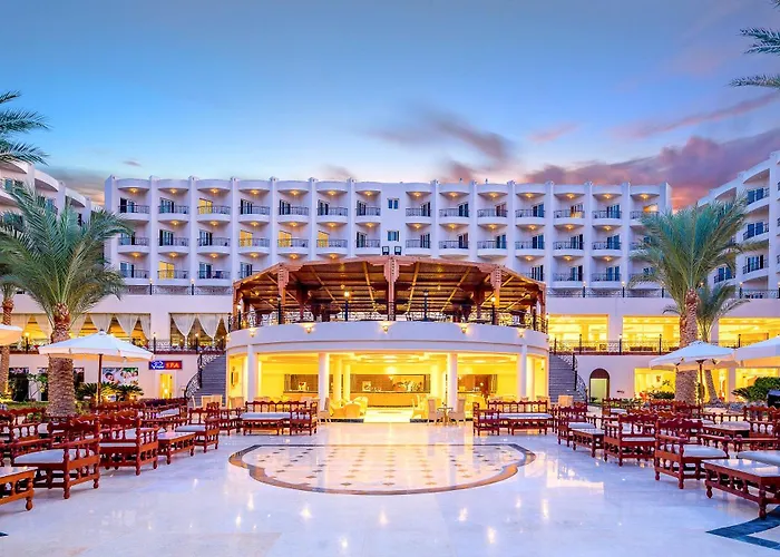 Hawaii Le Jardin Aqua Resort - Families And Couples Only