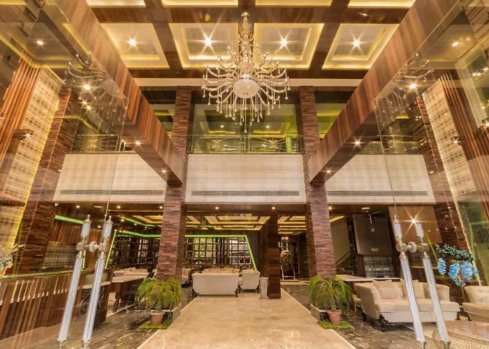 Costa Riviera Hotel Varanasi