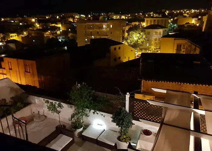 Neathon Rooms Noto