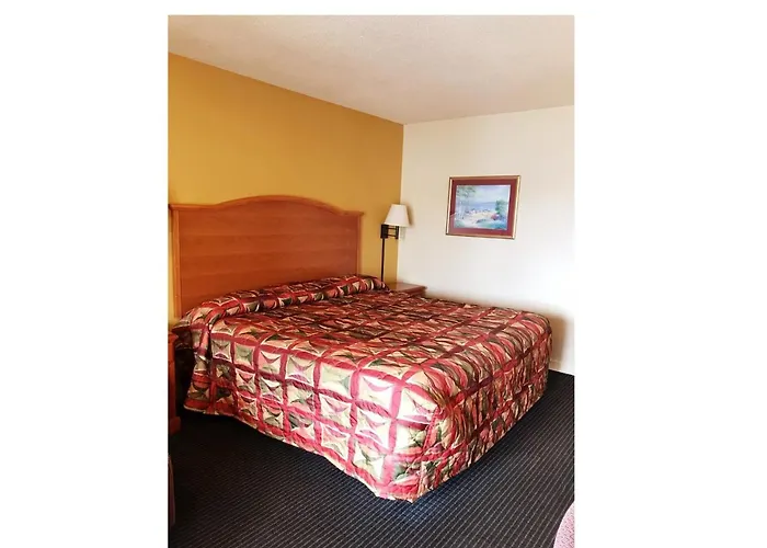 Mid-Town Inn Clarksville