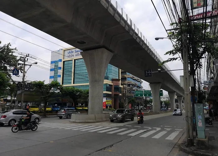 Thana Place Charunsanithwong 34 Bangkok