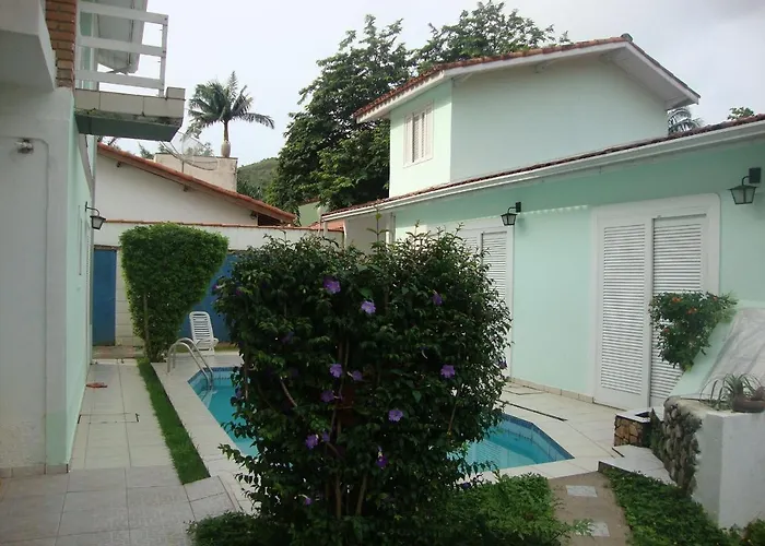 Kitnets & Flats Vila Ubatuba