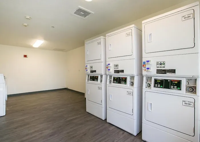 Siegel Select Albuquerque 2 Aparthotel With Golf Course