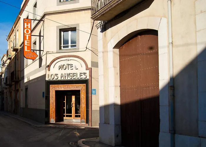 Hoteles Baratos en Figueras 