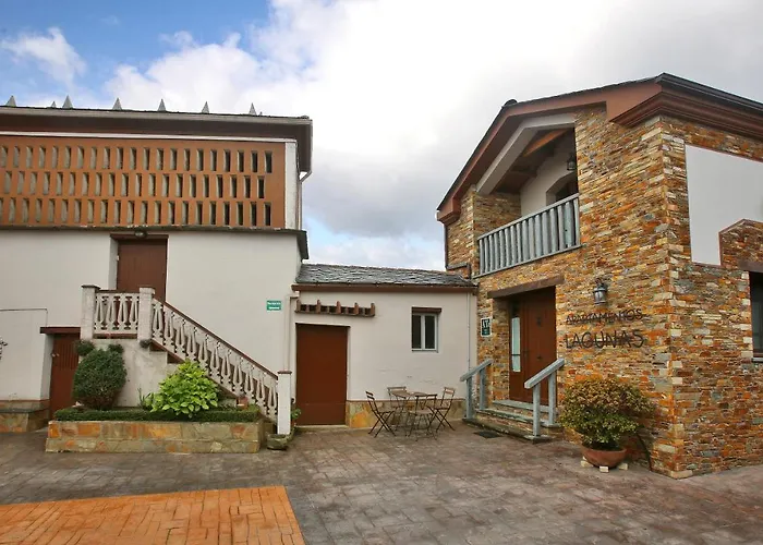 Apartamentos lagunas Castropol