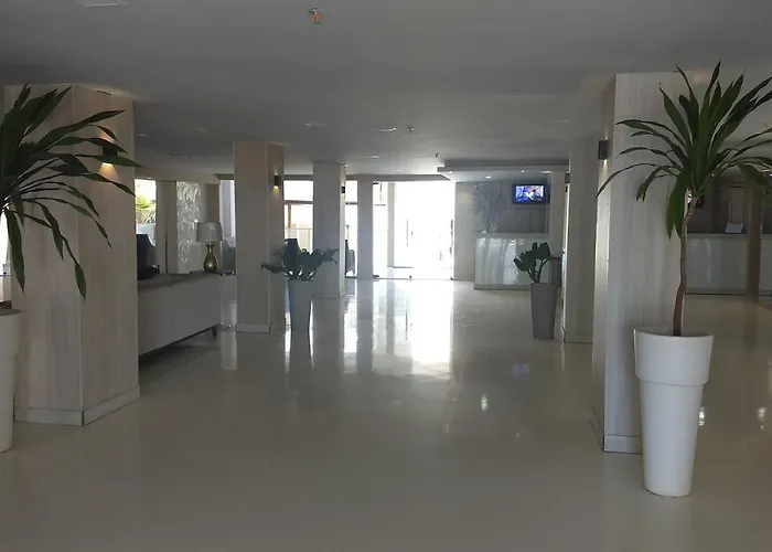 Ocean Hotel