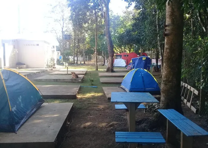Camping Recanto Dos Pássaros Chapada dos Guimarães que aceita animais de estimação